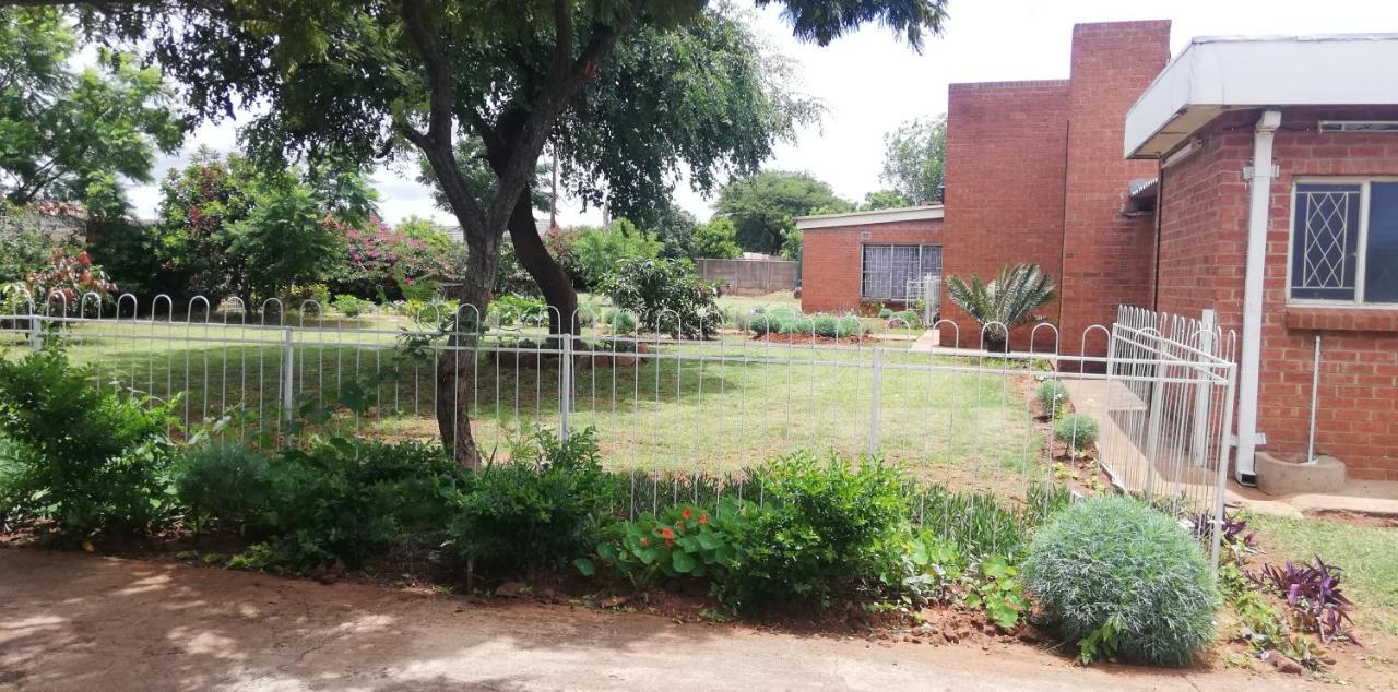 Savanna Bulawayo Exterior photo