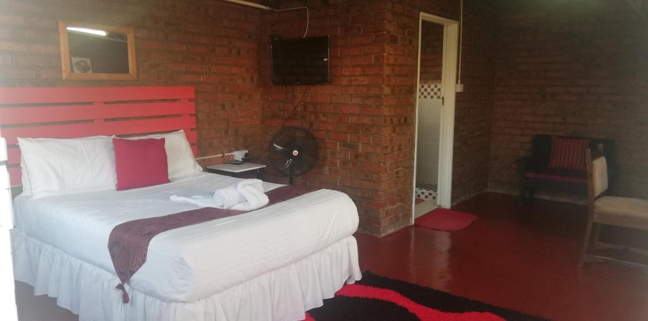 Savanna Bulawayo Exterior photo
