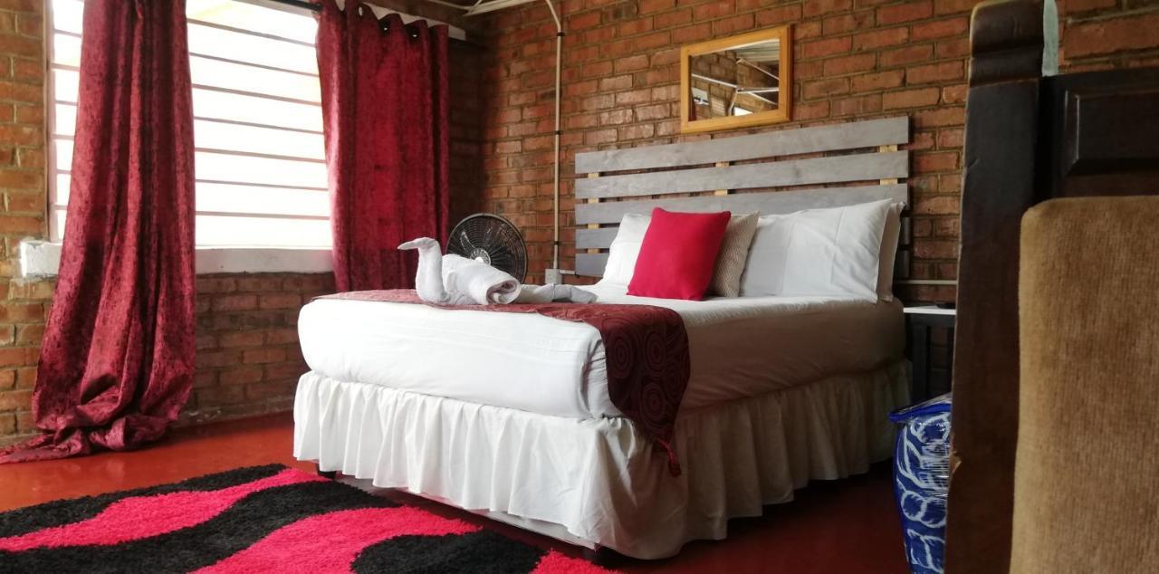 Savanna Bulawayo Exterior photo
